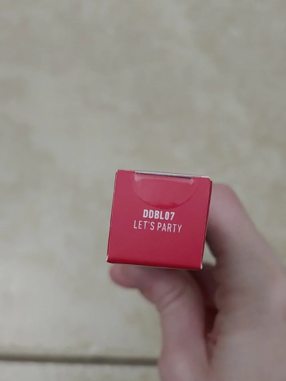 NYX Dazed & Diffused Blurring Lipstick Pen Red 